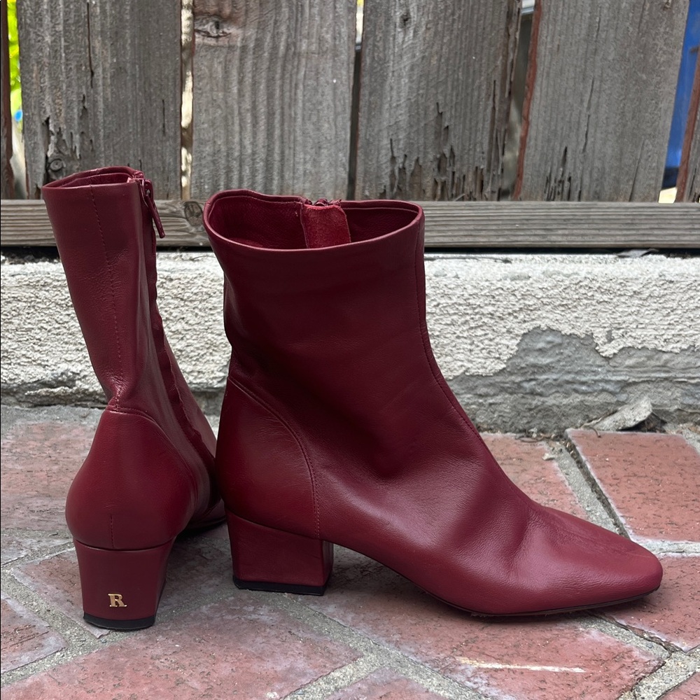 Burgundy leather Rouje ankle boots 37